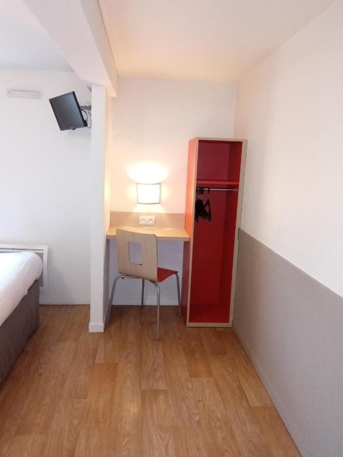 Premiere Classe Saint Brice Sous Foret Exterior photo
