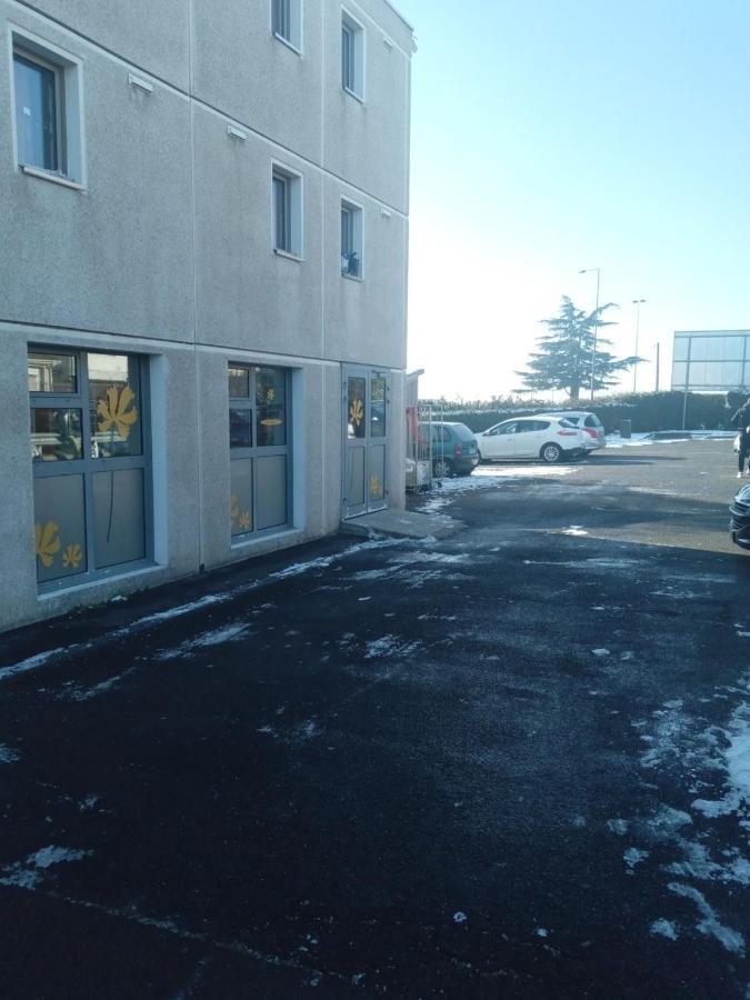 Premiere Classe Saint Brice Sous Foret Exterior photo